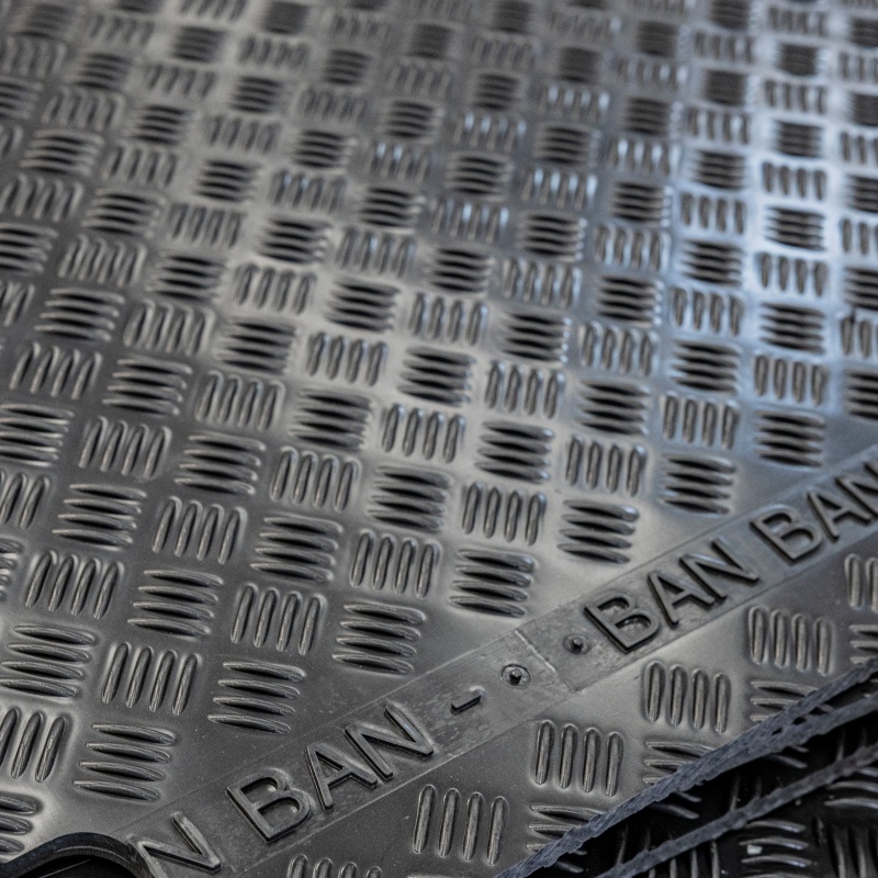 HDPE Anti-Slip Road Mats for Temporary Access and Ground Protection